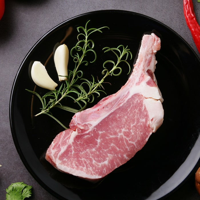 伊比利豬法式帶骨里脊肉排/180g±10%