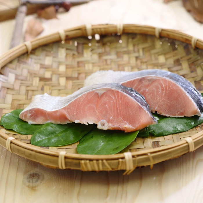 天和鮮物 北海道釧路 阿部商店 冰塩熟成秋鮭片 2片 180g Hug網路超市 天和鮮物 北海道釧路 阿部商店 冰塩熟成秋鮭片 2片 180g Hug網路超市